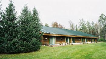 Whitetail Lodge Saint Germain Exterior photo